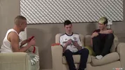 Il reçoit un dildo pour ses 18 ans, ses potes le teste sur lui - Rhys Casey, Scott Williams, Jason Goddard