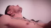 Jeune gars, bon suceur, veut se faire baiser hard – Dominic Everhard & Patrick Vlad