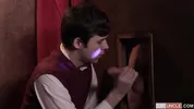 Confessionale o glory hole? – Dakota Lovell, Johnny B