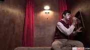 Confessionale o glory hole? – Dakota Lovell, Johnny B