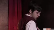 Confessionale o glory hole? – Dakota Lovell, Johnny B