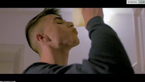 Staxus International College – Episodio 6