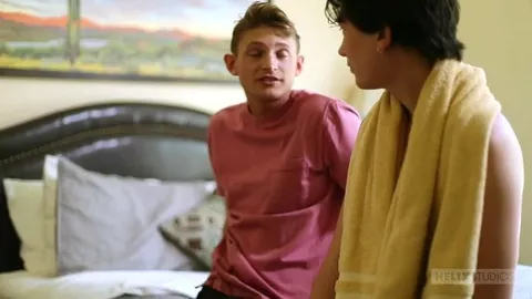 Piacere di conoscerti – Garrett Kinsley, Reece Jackson