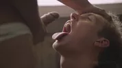Sexe oral brutal