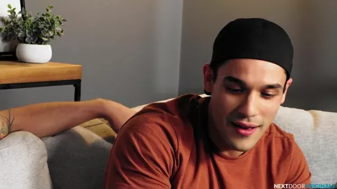 Dakota Payne & Andrew Miller – Love Is Payne