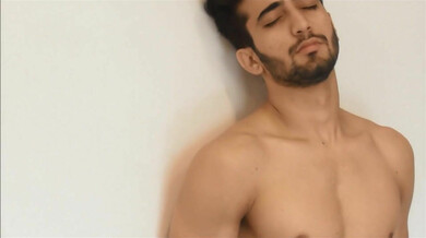 O fotógrafo chupa o modelo