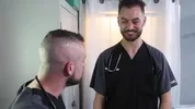 Meio-irmãos brincam de médico – Jake Alexander & Jax Atwell (bareback)