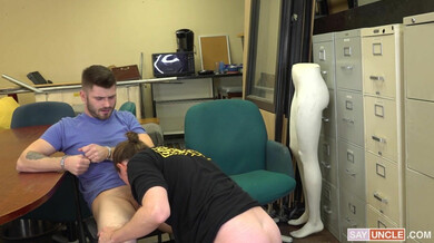 Não sou gay – Tyler Castle, Jack Hunter