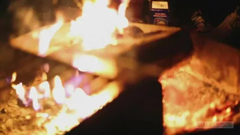 Let’s Hit It – Teil 2: Feuerwerk – Garrett Kinsley, Dallas Preston