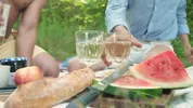 Leo a une longue bite épaisse