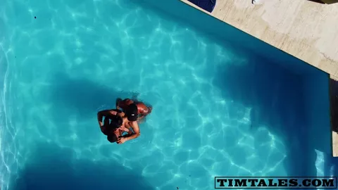 DP en la piscina de Lex – Igor Silva, Lex Vargas & Levi Junior (bareback)