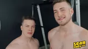 Clyde & Kurt haben Spaß im Gym