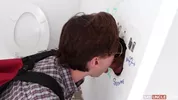 Un intello au gloryhole — Shae Reynolds & James Fox