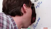 Un intello au gloryhole — Shae Reynolds & James Fox