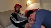 Plan chaud avec un macho de Grindr