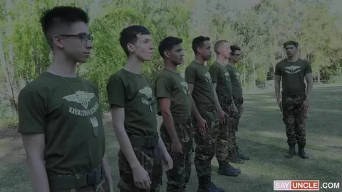 Bukkake à l'armée