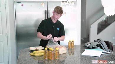 Meu meio-irmão tem um pau enorme – Andrew Powers & Cole Church