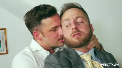 Un vecino caliente — Damon Heart y Joel Someone