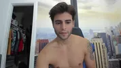 Latino twunk sur Chaturbate