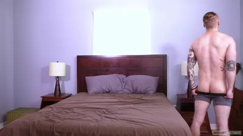 Abuelo liga con un hetero joven