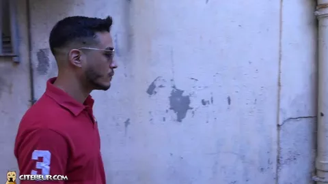 Il dom arabo Alaïdin è un gran scopatore – Parte 1