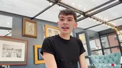 Le petit trou serré d