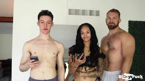 Alerte Gros Sexe – Bryce Beckett baise Kingsley Kross & Ivy Steele!