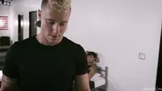 Motus et bouche cousue – Elliot Finn baise le soldat Justin Matthews dans leur chambrée
