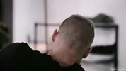 Motus et bouche cousue – Elliot Finn baise le soldat Justin Matthews dans leur chambrée