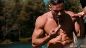 Ejercicio militar — Manuel Skye y Ryan Bones