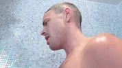 Dein riesiger Schwanz zerreißt mich!!!