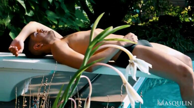 Après midi piscine — Alex Montenegro , Kit Cohen