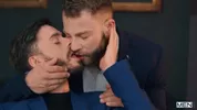 Jouis dans ma barbe  — Diego Reyes & Manuel Reyes
