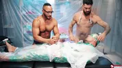 Momificado y follado — Dillon Diaz, Alpha Wolfe & Isaac X