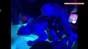 Geburtstagsabend im Club endet in einer riesigen Orgie – Teil 2
