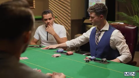 Soirée Poker Sexe — Ashton Summers, Finn Harding