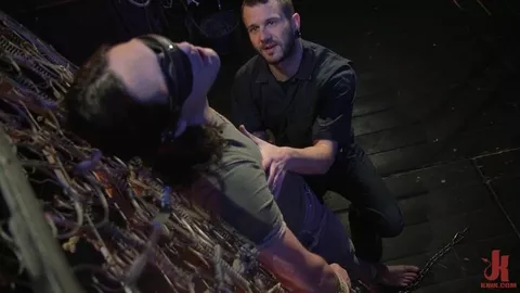 Tony Orlando gefesselt und von Johnny Hill gefickt