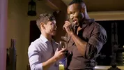 Oliver Hunt chevauche la Big Black Cock d