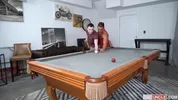 Défoncé sur la table de billard — Jax Thirio & Troye Jacobs
