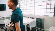 Er bestellt einen Escort ins Büro — Ethan Chase & James Fox