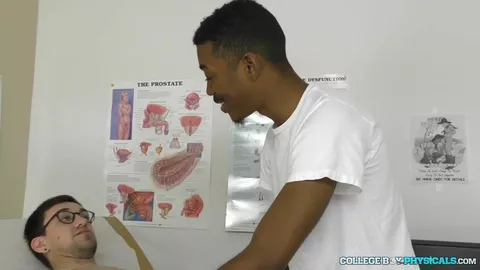 Bien relajado durante un examen médico