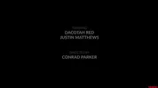 Comparte cama con su hermanastro y se deja follar — Dacotah Red & Justin Matthews