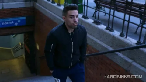 Schiavo di un etero dom — Evan Bull & Josh Milk