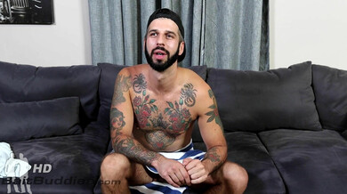 Momento intimo e complice con Romeo Davis