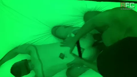 Baise en vision nocturne