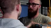 Mon beau père me baise a la menuiserie – Dustin Steele & Devin Tyler