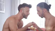 ¡Una comida abundante! – Franklin Acevedo & Kike Gil
