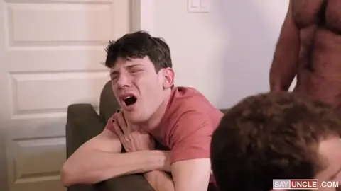 Petits mecs à initier - Teddy Torres, Markus Kage, Edward Terrant, Jake Nobello