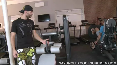 Scopato in palestra – Dom Ully & Andrew Crime