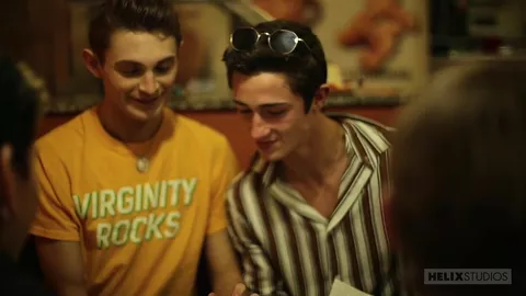 Der junge Anhalter — Aiden Garcia & Chase Williams